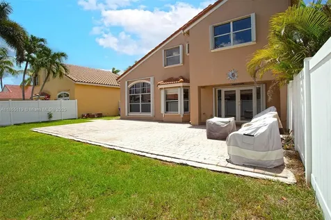 18701 NW 11th Street Pembroke Pines FL 33029