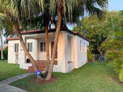 702 Boabadilla Street Coral Gables FL 33134