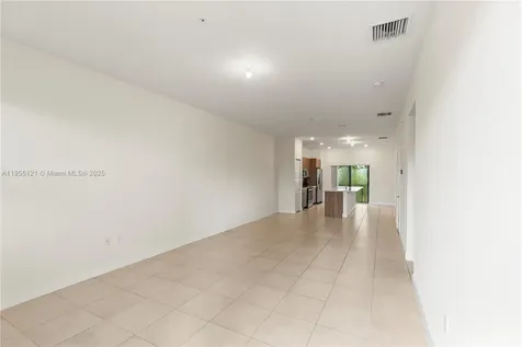 7831 NW 104th Avenue Doral FL 33178