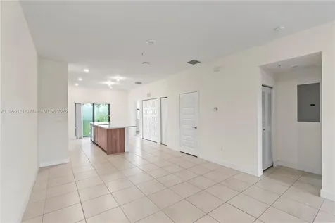 7831 NW 104th Avenue Doral FL 33178