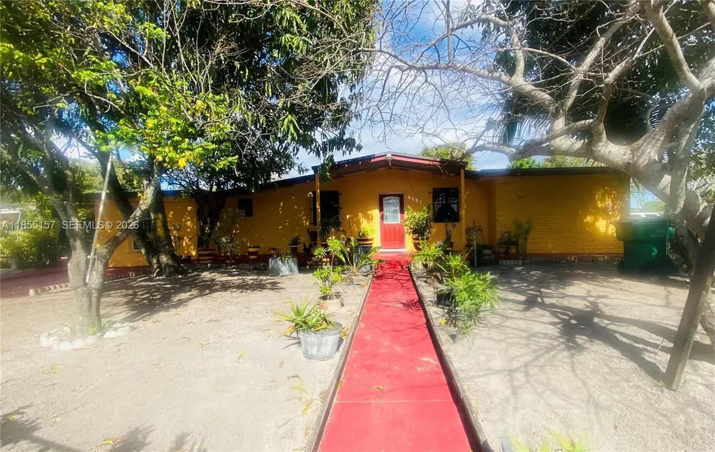 8355 NW 32nd Avenue Miami FL 33147