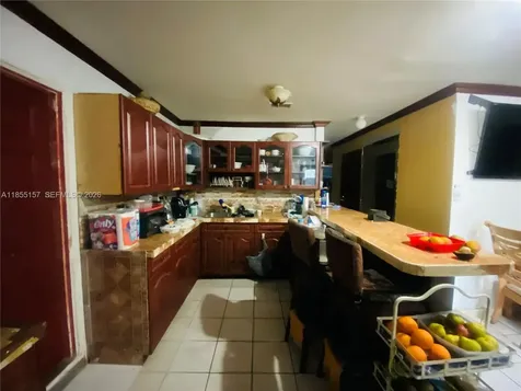 8355 NW 32nd Avenue Miami FL 33147
