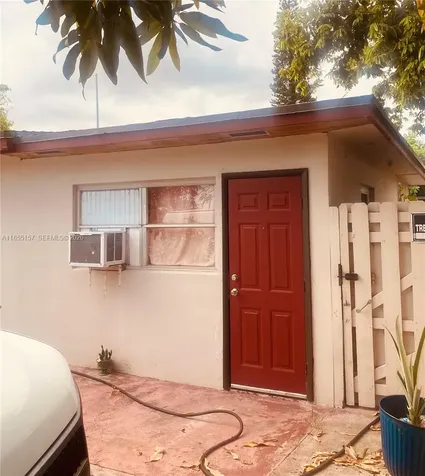 8355 NW 32nd Avenue Miami FL 33147