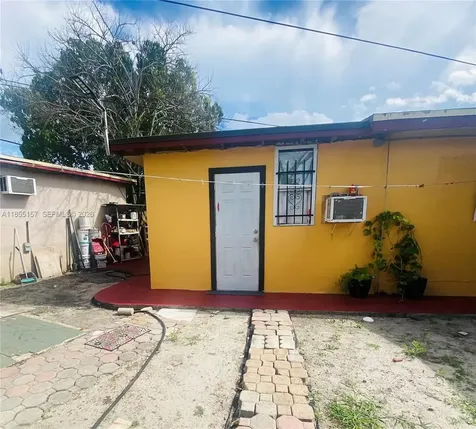 8355 NW 32nd Avenue Miami FL 33147