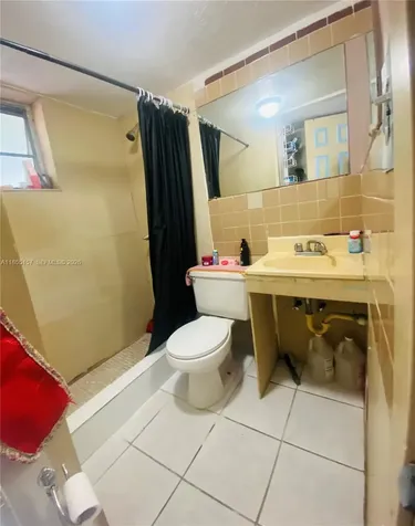 8355 NW 32nd Avenue Miami FL 33147