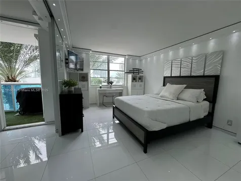 6770 Indian Creek Drive Miami Beach FL 33141