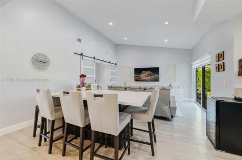 16780 Redwood Way Weston FL 33326