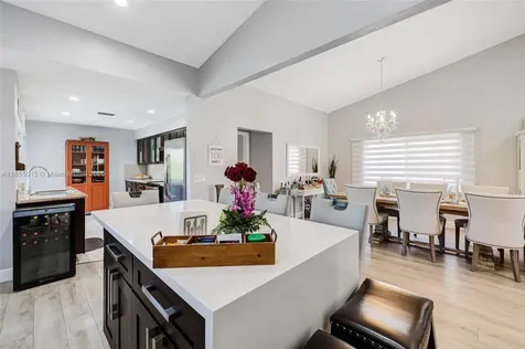 16780 Redwood Way Weston FL 33326