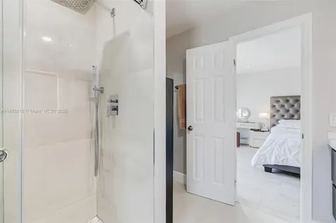 16780 Redwood Way Weston FL 33326