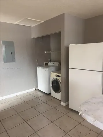 571 NE 136th Street North Miami FL 33161
