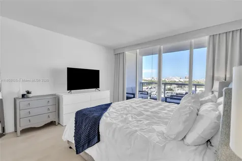 1800 Sunset Harbour Drive Miami Beach FL 33139
