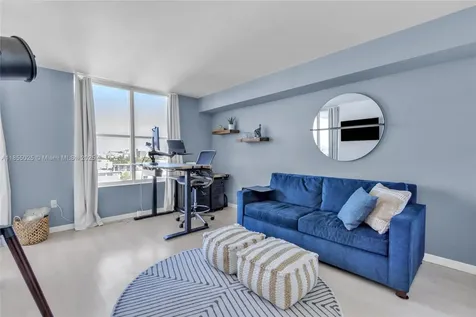 1800 Sunset Harbour Drive Miami Beach FL 33139