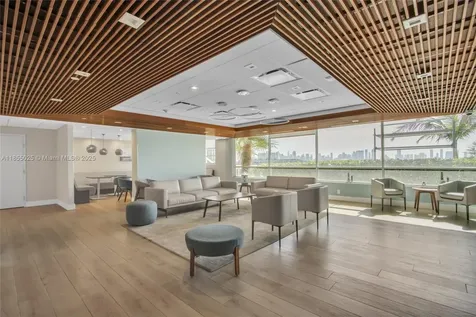 1800 Sunset Harbour Drive Miami Beach FL 33139