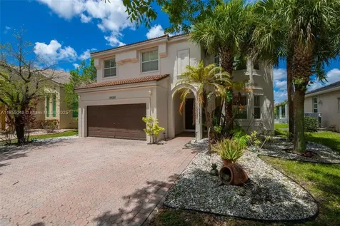 15625 SW 52nd Court Miramar FL 33027