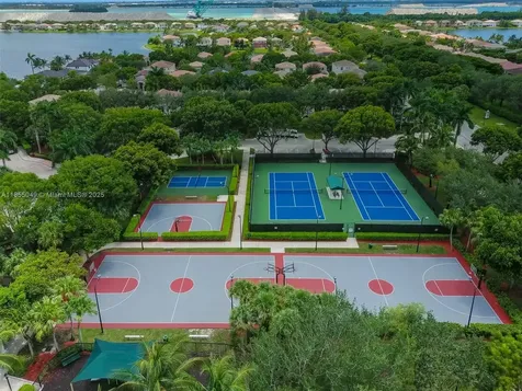 15625 SW 52nd Court Miramar FL 33027