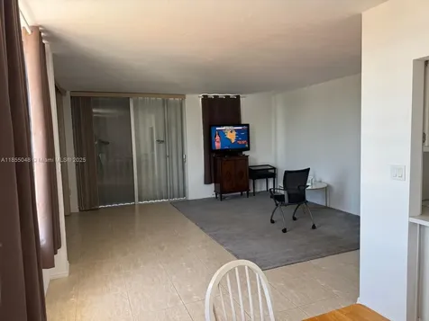 7800 Carlyle Avenue Miami Beach FL 33141