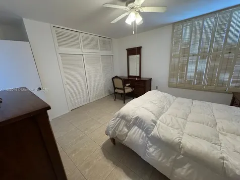 7800 Carlyle Avenue Miami Beach FL 33141