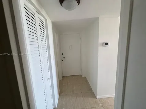 7800 Carlyle Avenue Miami Beach FL 33141