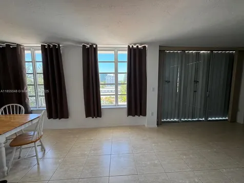 7800 Carlyle Avenue Miami Beach FL 33141