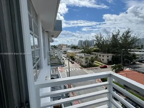 7800 Carlyle Avenue Miami Beach FL 33141