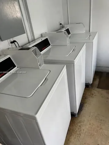 7800 Carlyle Avenue Miami Beach FL 33141