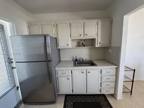 7800 Carlyle Avenue Miami Beach FL 33141