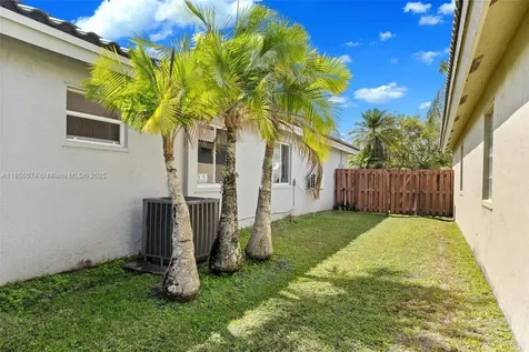 251 SW 203rd Avenue Pembroke Pines FL 33029