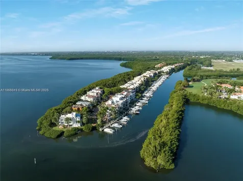 6200 SW 152nd Street #5 Palmetto Bay FL 33157