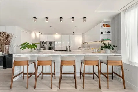 4701 N Meridian Avenue Miami Beach FL 33140