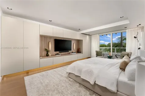 4701 N Meridian Avenue Miami Beach FL 33140