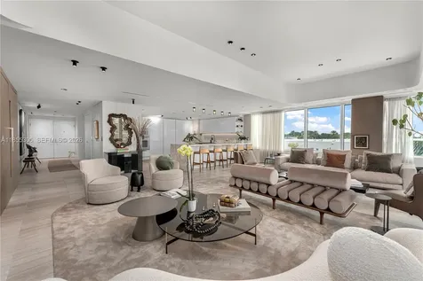 4701 N Meridian Avenue Miami Beach FL 33140