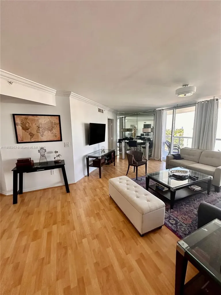 6301 Collins Avenue Miami Beach FL 33141