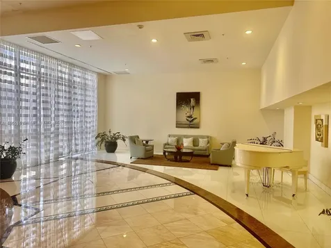 6301 Collins Avenue Miami Beach FL 33141