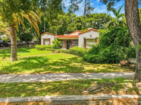 5900 NE 5th Avenue Miami FL 33137