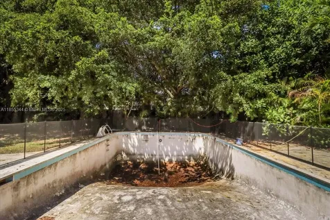 5900 NE 5th Avenue Miami FL 33137