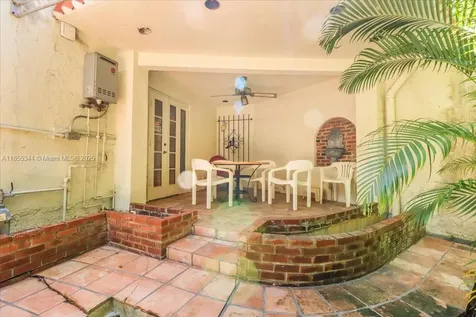 5900 NE 5th Avenue Miami FL 33137