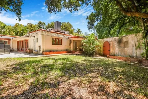 5900 NE 5th Avenue Miami FL 33137