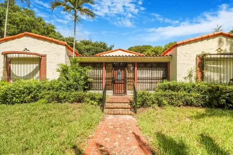 5900 NE 5th Avenue Miami FL 33137