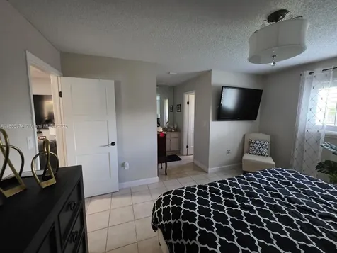 13723 SW 15th Street Miami FL 33184