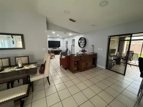 13723 SW 15th Street Miami FL 33184