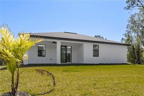 829 Gillian Avenue Lehigh Acres FL 33974