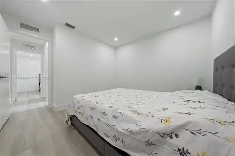 1996 Sheffield Avenue Marco Island FL 34145