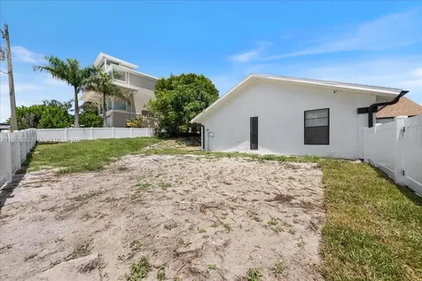 1996 Sheffield Avenue Marco Island FL 34145
