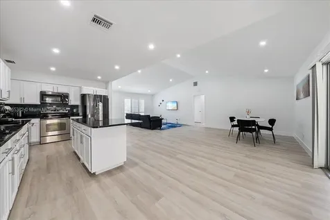 1996 Sheffield Avenue Marco Island FL 34145