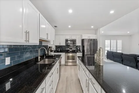 1996 Sheffield Avenue Marco Island FL 34145