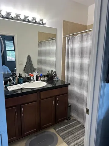 1422 SW 147th Terrace Pembroke Pines FL 33027