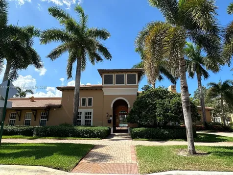 1422 SW 147th Terrace Pembroke Pines FL 33027