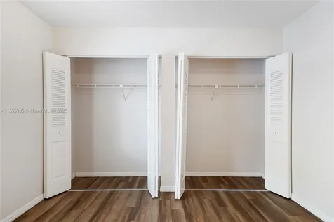 5320 Elmhurst Road West Palm Beach FL 33417