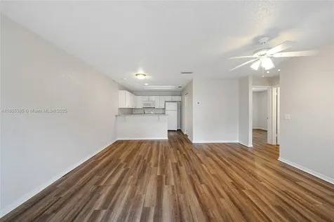 5320 Elmhurst Road West Palm Beach FL 33417