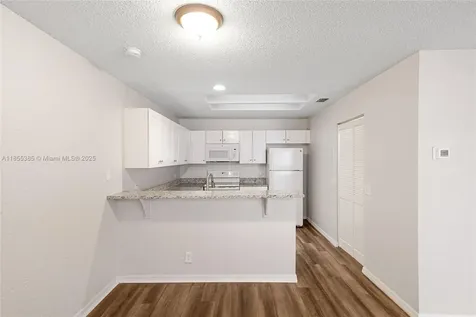 5320 Elmhurst Road West Palm Beach FL 33417